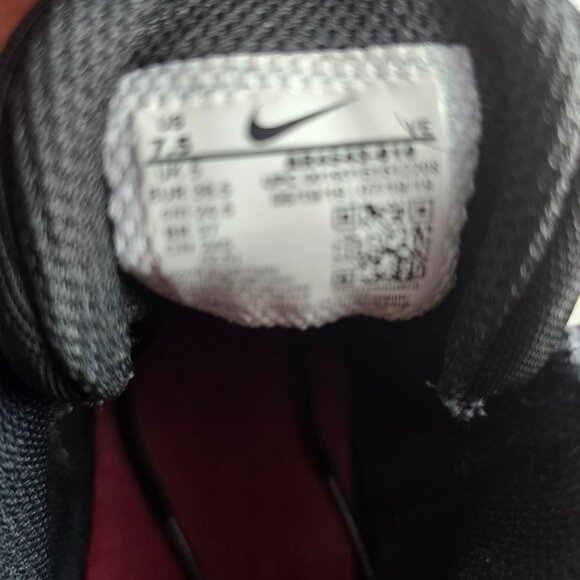 Nike Flex Control TR4 Mens Training Shoes Size 7.5 Black/Red - Picture 5 of 9